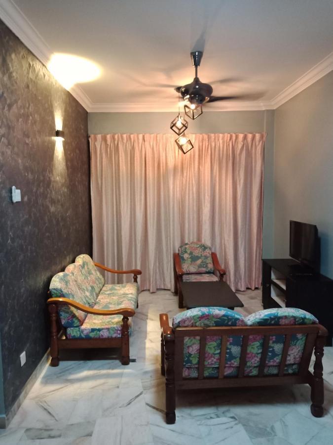 Glory Beach Resort Private 2 Bedroom Apartment Port Dickson Bagian luar foto